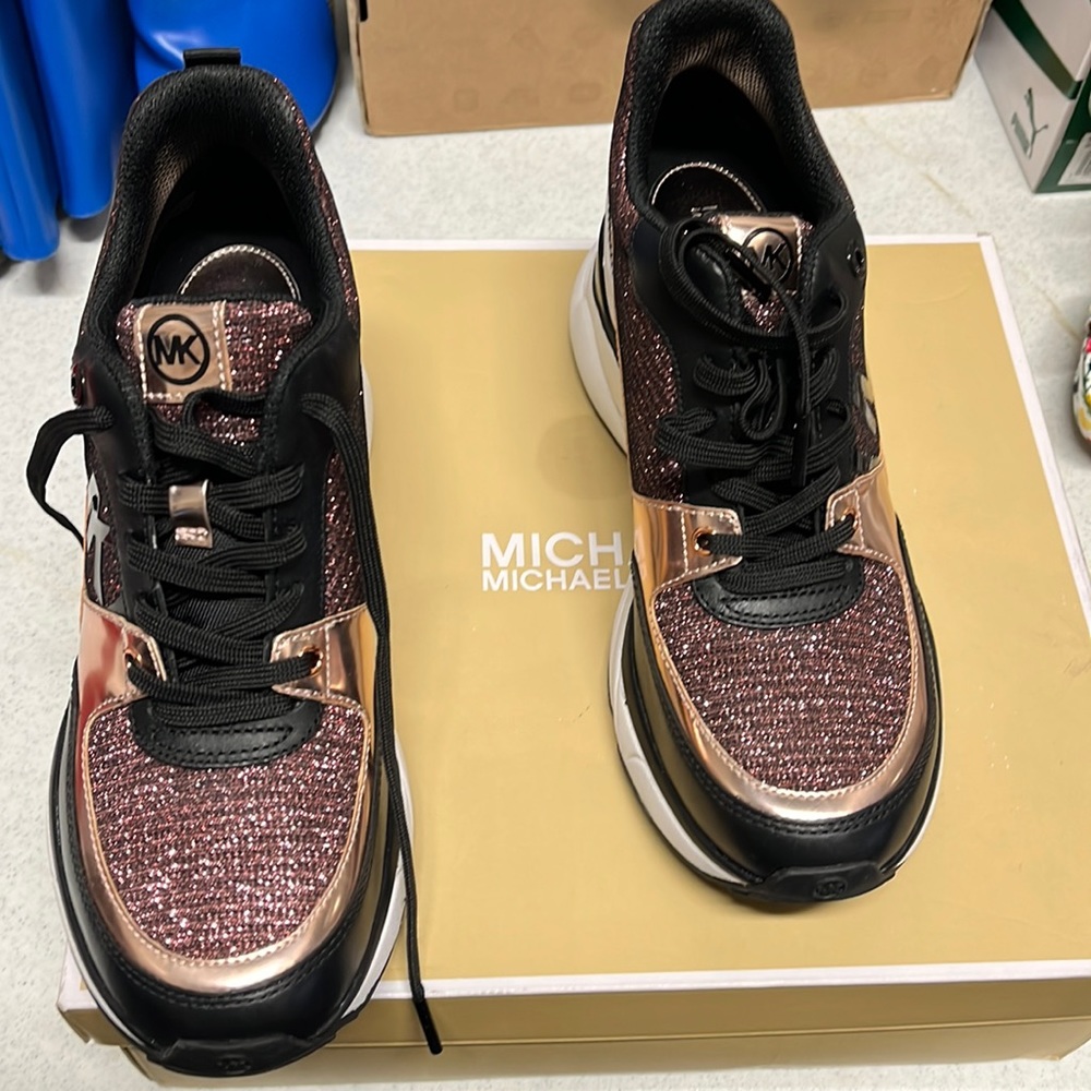 Glitter platform Sneaker size 9.5